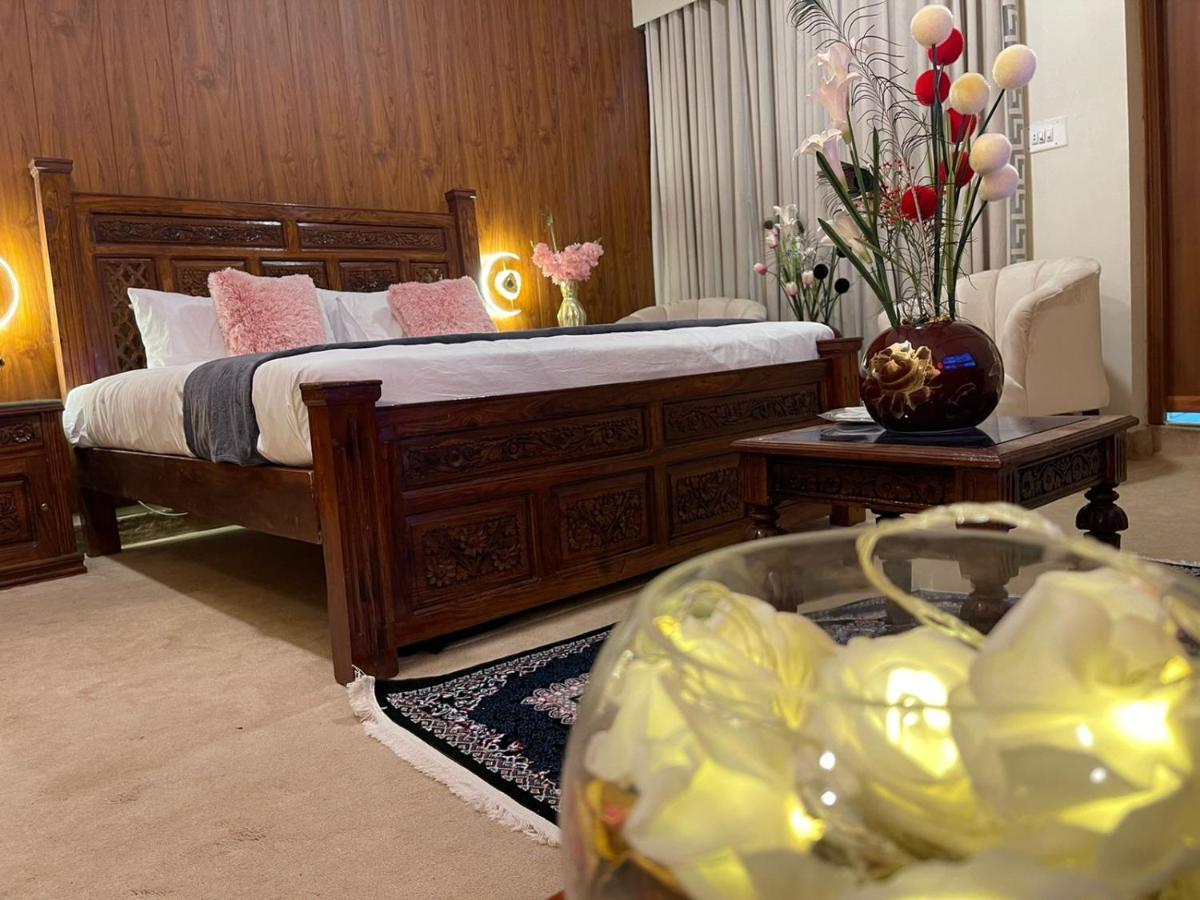 The Life Style Lodges Opp Centaurus Mall Islamabad Buitenkant foto