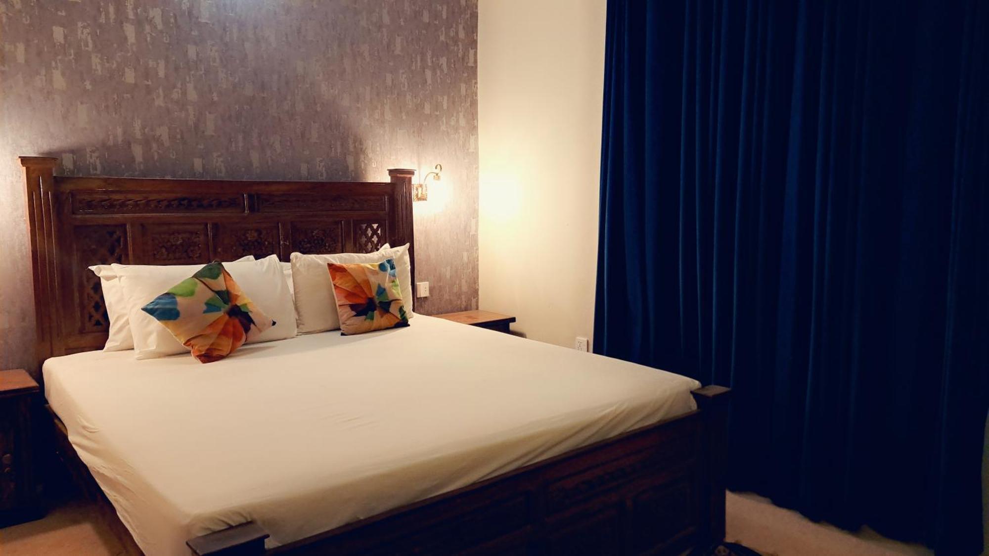 The Life Style Lodges Opp Centaurus Mall Islamabad Buitenkant foto